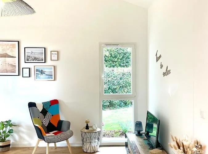 Haritzaga D'hote Terrasse & Jardin Prive 4* Биарриц