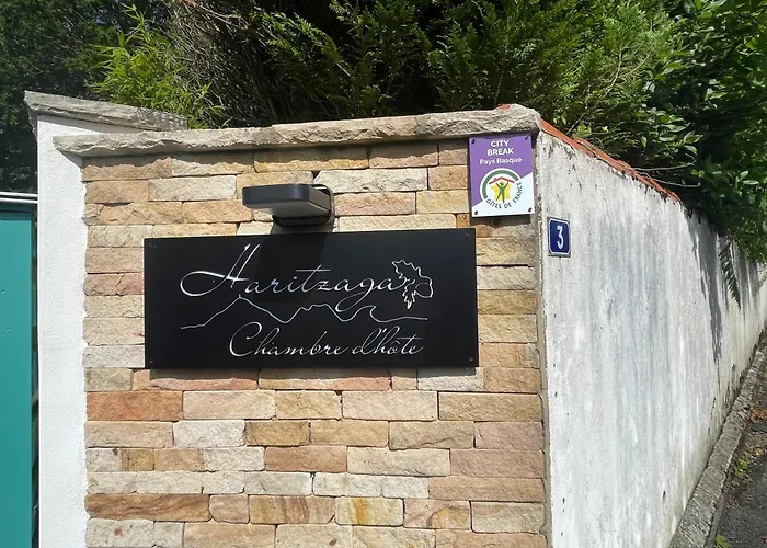 Haritzaga D'hote Terrasse & Jardin Prive Отель типа 