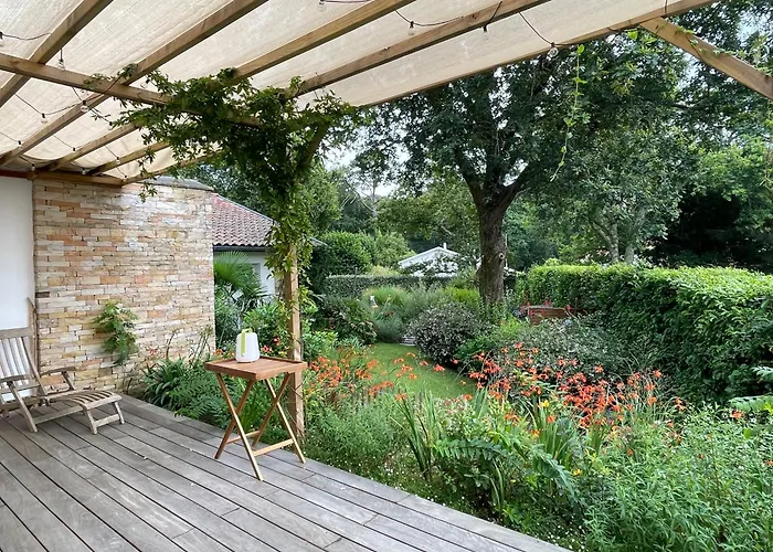 Haritzaga D'hote Terrasse & Jardin Prive Биарриц