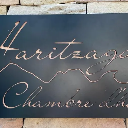 Haritzaga D'hote Terrasse & Jardin Prive Bed & Breakfast 4*