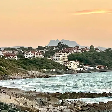 Haritzaga D'hote Terrasse & Jardin Prive 4* Biarritz