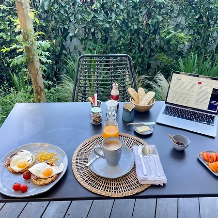 Haritzaga D'hote Terrasse & Jardin Prive * 비아히쯔