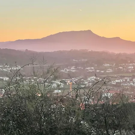 Oda ve Kahvaltı Haritzaga D'hote Terrasse & Jardin Prive Biarritz