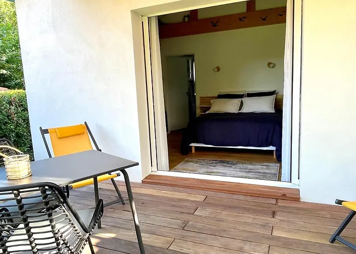 Haritzaga D'hote Terrasse & Jardin Prive 4*