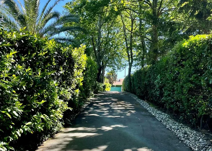 Haritzaga D'hote Terrasse & Jardin Prive 4*